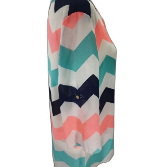 Rue 21 zig zag blouse - Picture 2 of 8